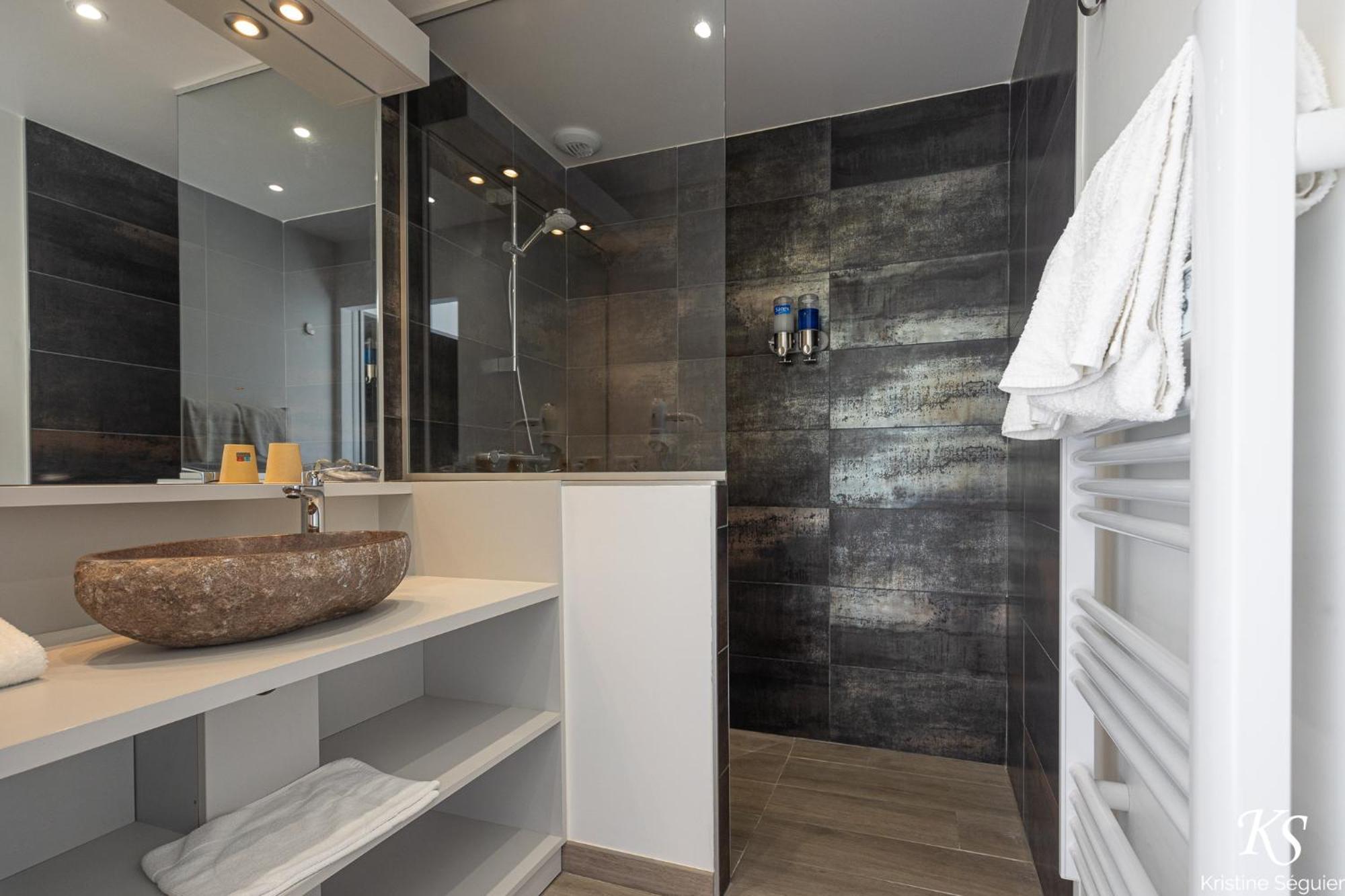 Jaray-jaclo D' Hotes Apartment *